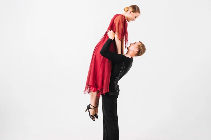 Pár při nácviku vlastní choreografie